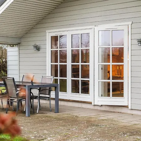 2 Bedroom Cozy In Feriehus *