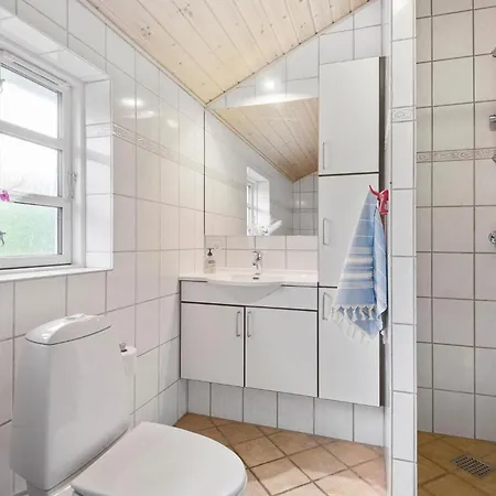 Prázdninový dům 2 Bedroom Cozy In Hovborg