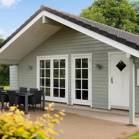 2 Bedroom Cozy In Feriehus *